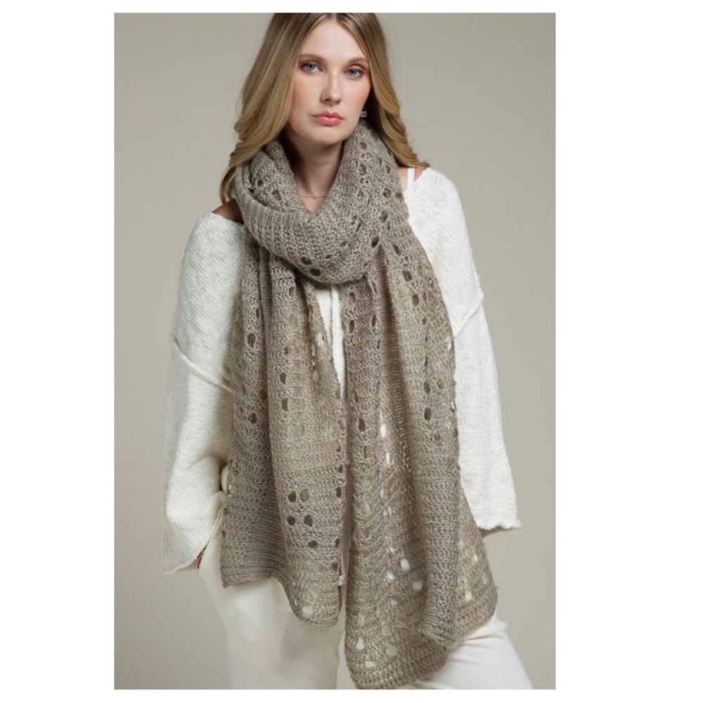 New Ruggine Fall Winter Taupe Open Knit Oblong Scarf